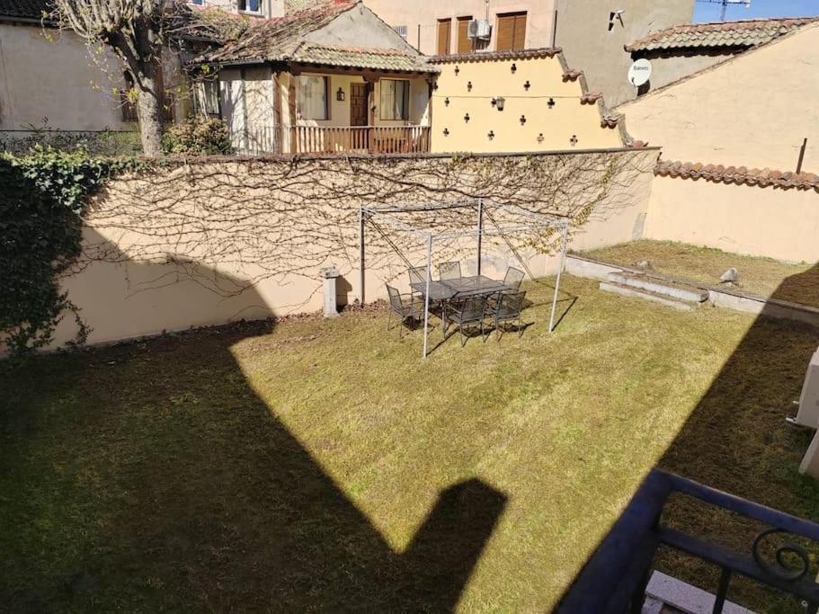 Casa Bajo El Acueducto Con Plaza De Garaje Villa Segovia Eksteriør bilde